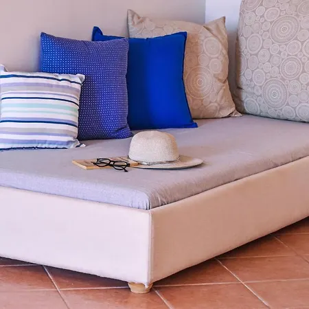 Syros Luxury Living Nyaraló