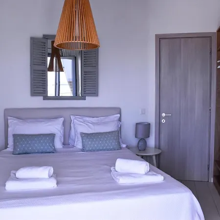 Syros Luxury Living Nyaraló