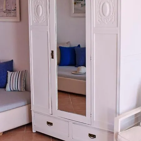 Syros Luxury Living Nyaraló