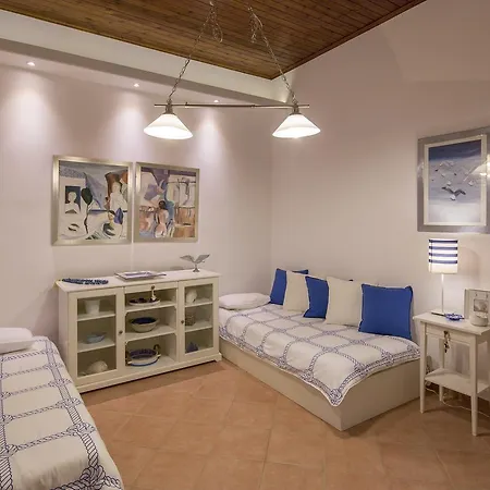 Vakantiehuis Syros Luxury Living *