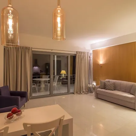 Syros Luxury Living * Rozia