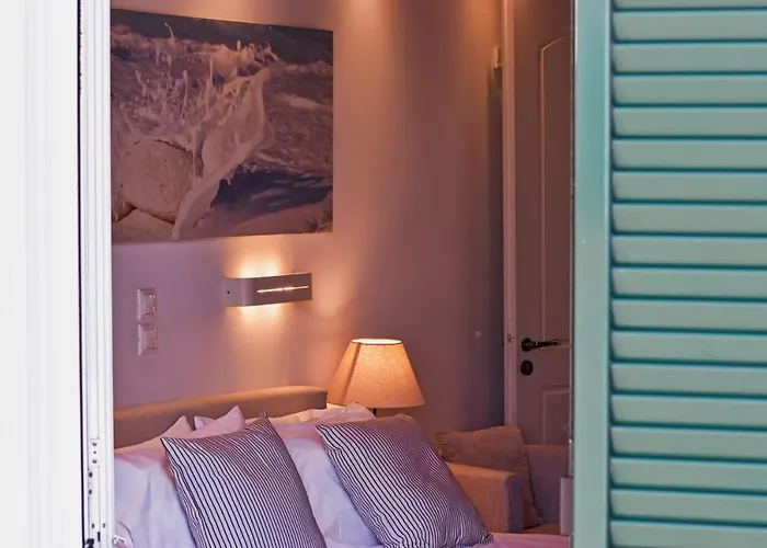 Syros Luxury Living Rozia